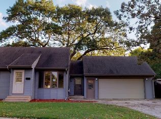 721 Birch Dr, Mason City, IA 50401