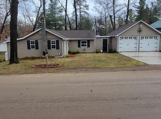 2399 N Dodge Lake Ave, Harrison, MI 48625