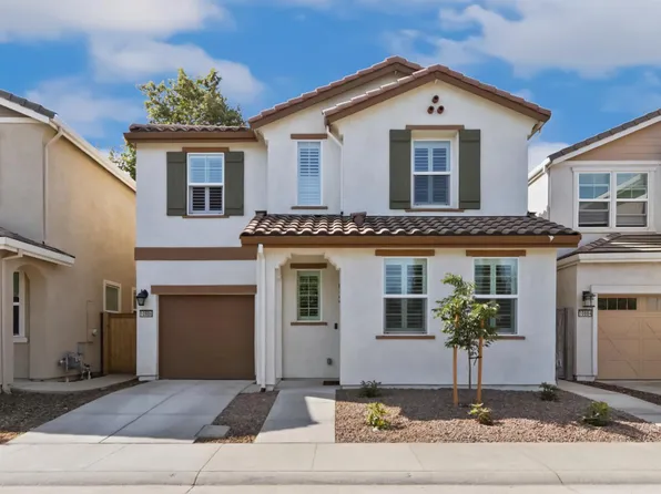 10886 Arrington Dr, Rancho Cordova, CA 95670