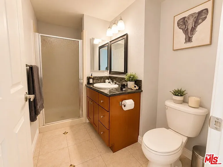 12245 Shady Hollow Ln — Photo 19