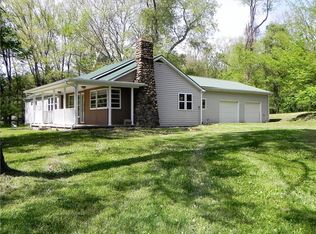 7314 Schreck Rd, Meadville, PA 16335