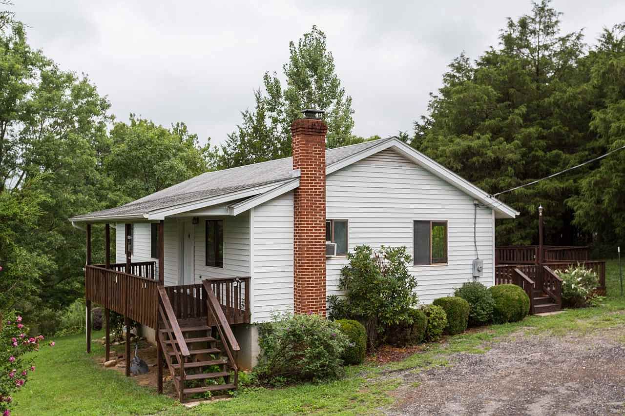 562 Dabneys Rd, Raphine, VA 24472 Zillow