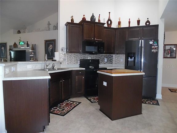 5th image of 7709 Sloewood Dr