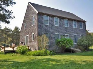 25 Thaxter Ln, Edgartown, MA 02539