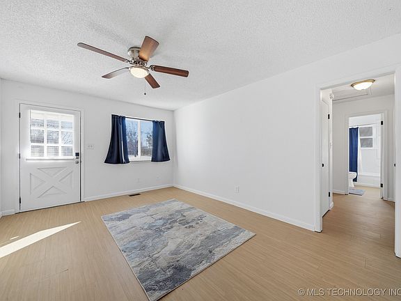 5th image of 1010 N 3rd St