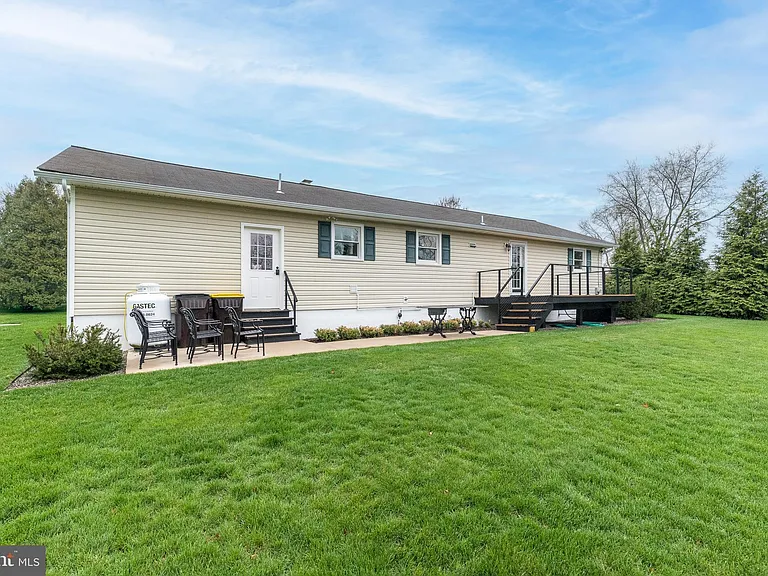 3645 Applebutter Rd — Photo 38