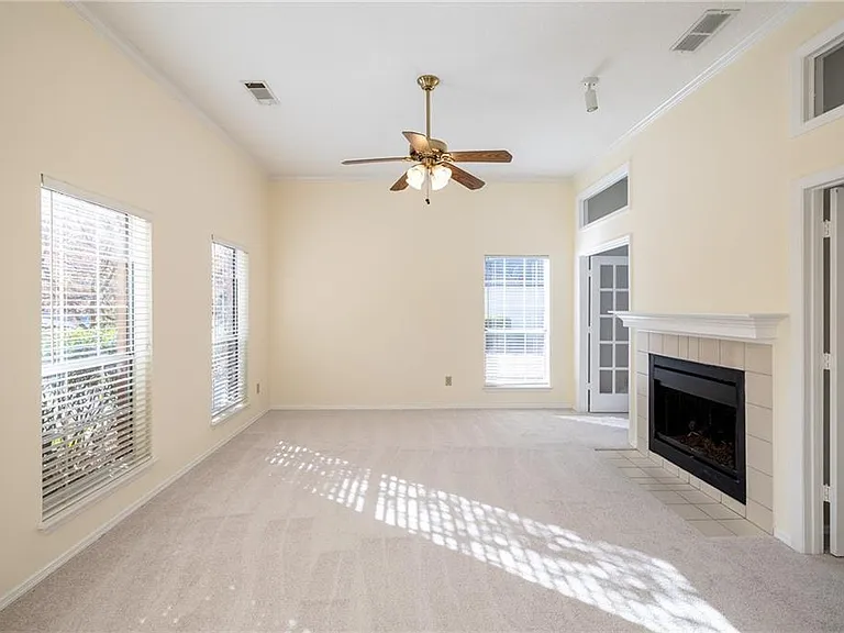 10950 Pinehigh Dr — Photo 3