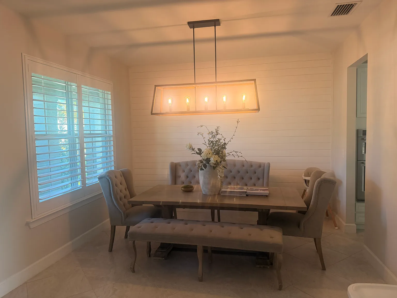 4 bed, 3.5 bath, 3594 sqft, $4,000 — Photo 4