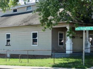 102 Letcher St, Henderson, KY 42420