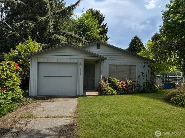 6814 46th Avenue S, Seattle, WA 98118