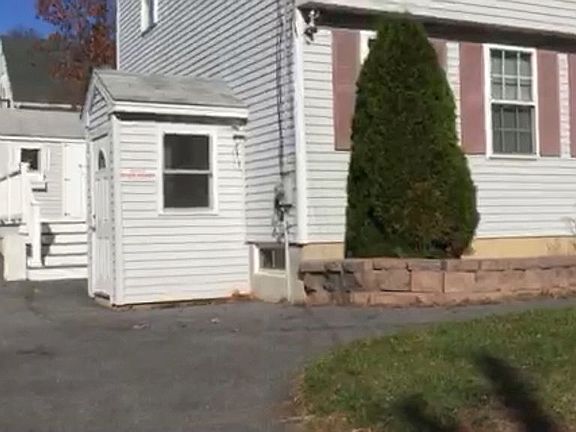 2nd driveway and door 