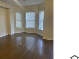 4343 S Michigan Ave #3S, Chicago, IL 60653