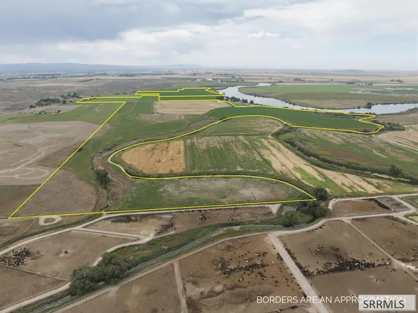 E 325 N, Lewisville, ID 83431