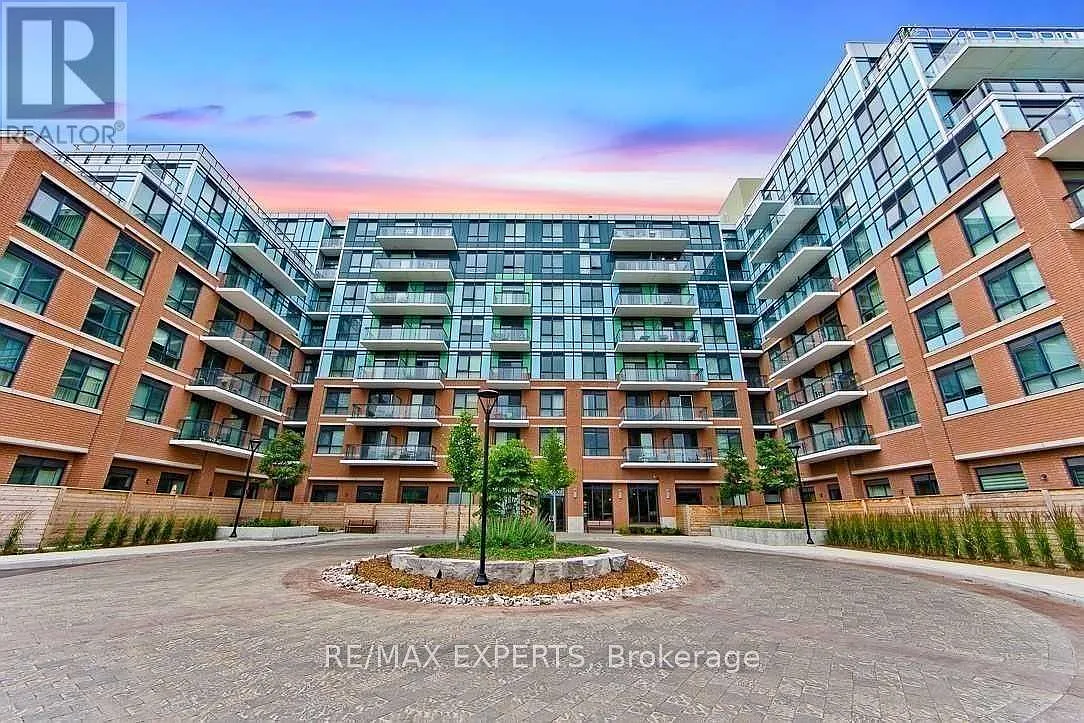 2 bed, $2,400 — Photo 1