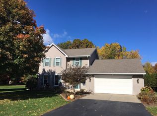 3382 Rose Haven Trl, Green Bay, WI 54313