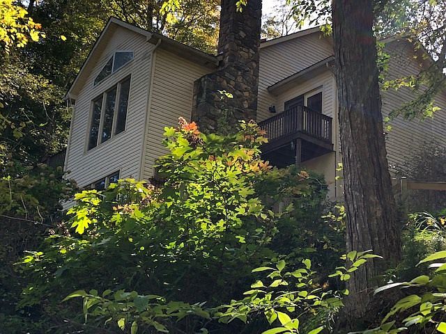 1st image of 154 Woody Trail Ln