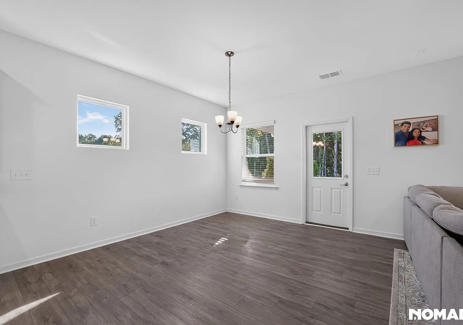 Spacious 5BR House in Charlotte — Photo 3
