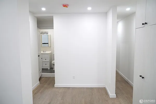 Rented by Oxford Property Group | media 16