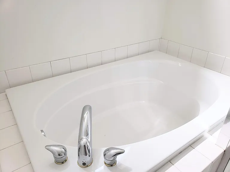 Tanner Michael Dr — Photo 4