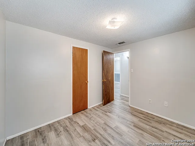 1351 Spitz Kegel View Dr — Photo 17