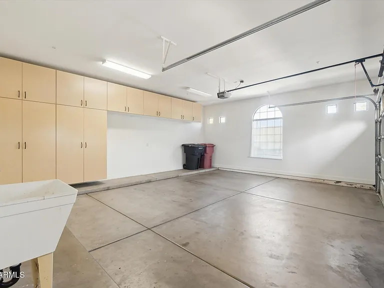 8451 E High Point Dr — Photo 29