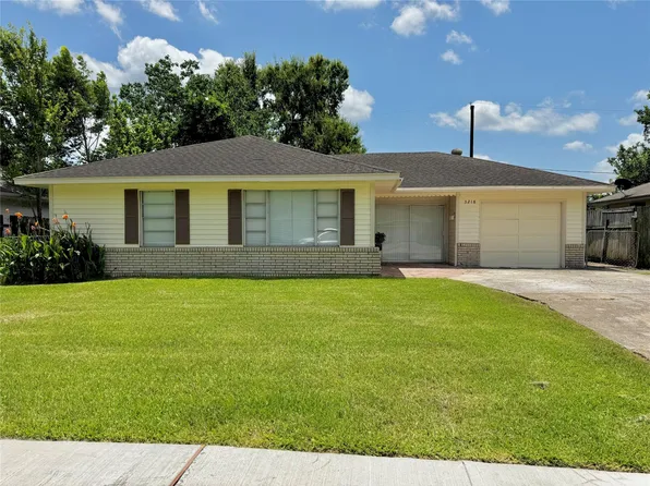 3218 Grant St, Pasadena, TX 77503