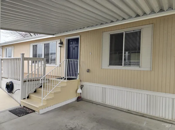 2115 6th Ave Trailer 51, Clarkston, WA 99403