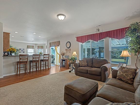 3rd image of 6863 W Breeanne Pl