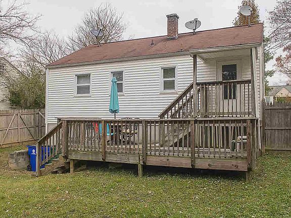 2nd image of 1104 Kentwood Dr