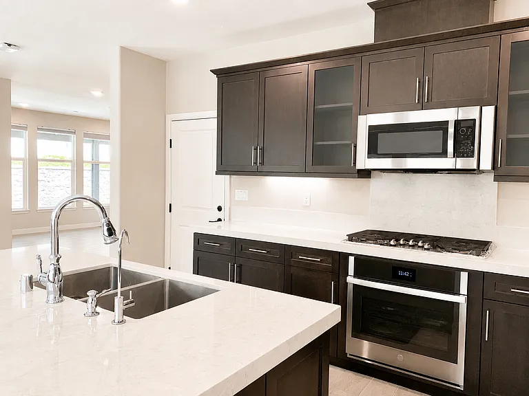 10854 Olivia Way — Photo 5