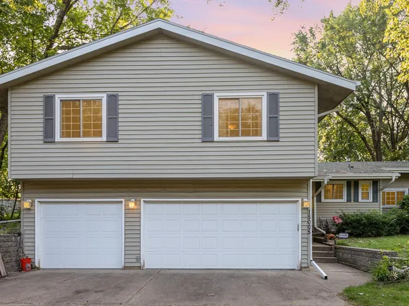 15005 1st Ave S, Burnsville, MN 55306