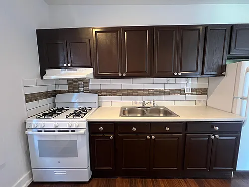 162 Avenue C Photo 1