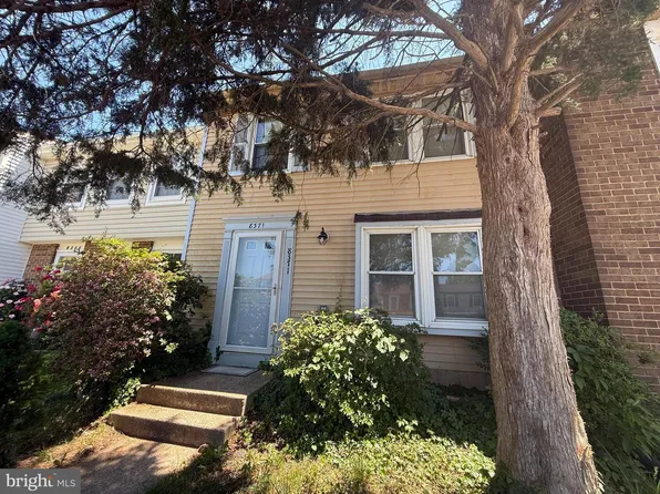 8371 Brockham Dr, Alexandria, VA 22309
