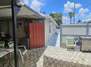 6334 Wallis Rd, West Palm Beach, FL 33413