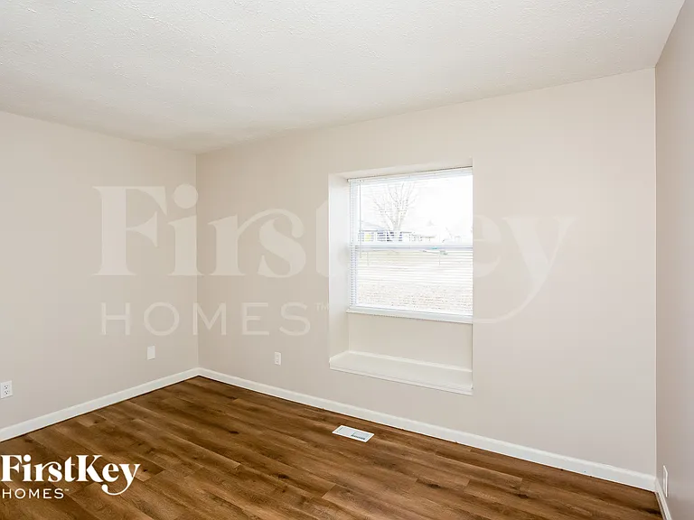 5893 Beau Jardin Dr — Photo 10