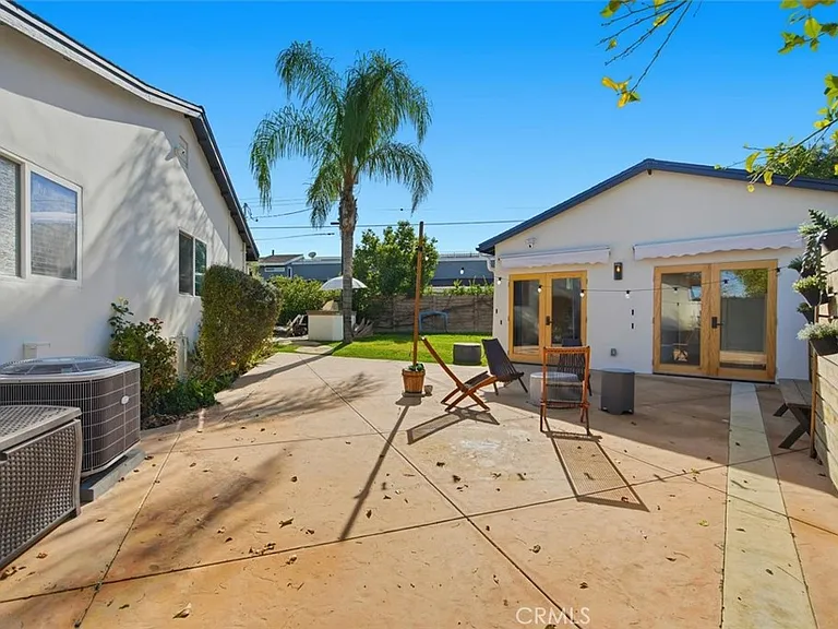 6443 Gross Ave — Photo 28