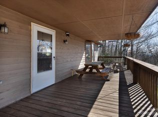 82 Buck Ridge Rd, Fairview, NC 28730