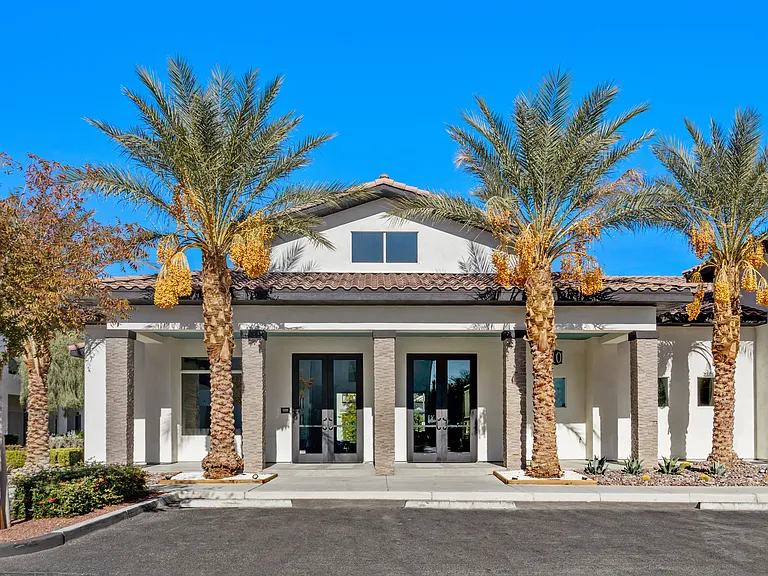 Where style and community come together.
