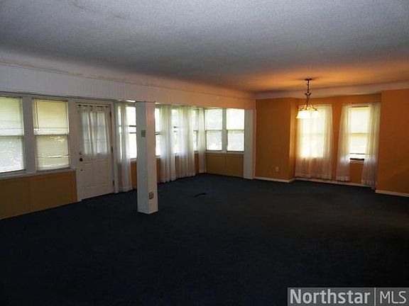 4th image of 2434 7th Ave E