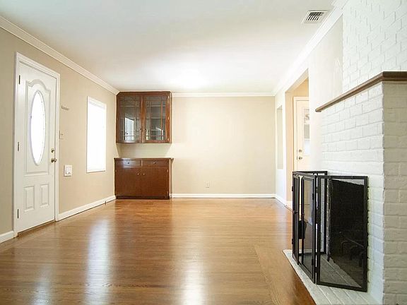 Built-in cabinet for storage