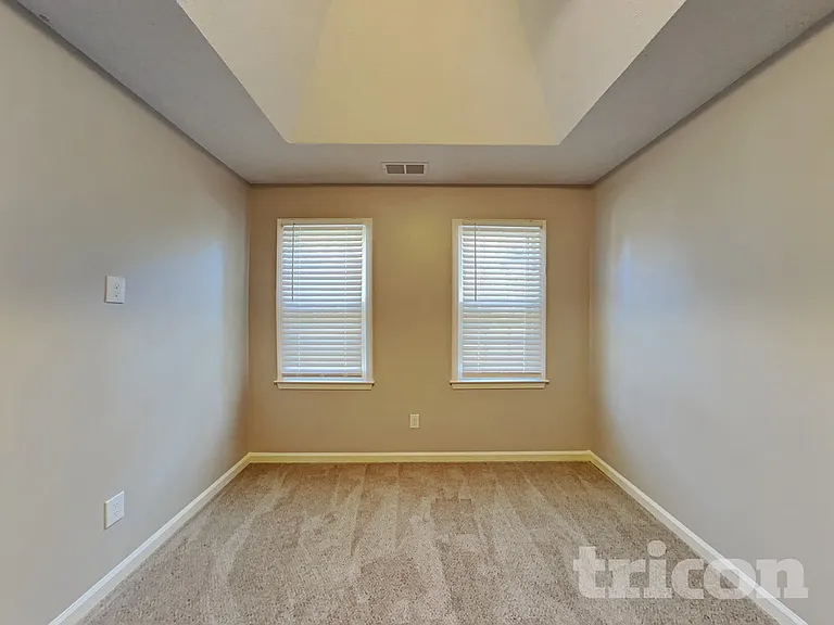 1182 Plunkett Way — Photo 8