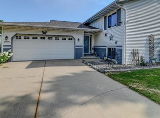 6672 Traveler Trl, Windsor, WI 53598