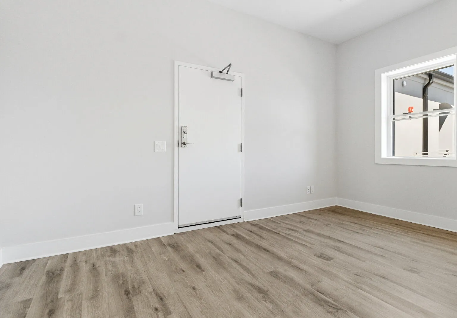 2 bed, 2.0 bath, 1088 sqft, $1,850 — Photo 1