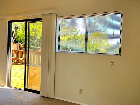 4th image of 15980 Rose Ave #2