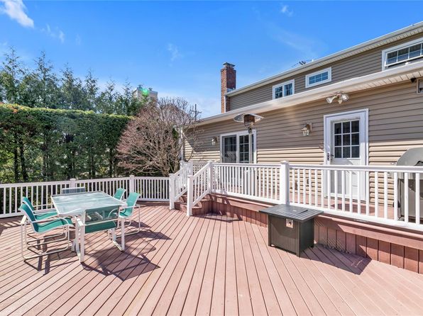 21 Chestnut Avenue, Glen Head, NY 11545