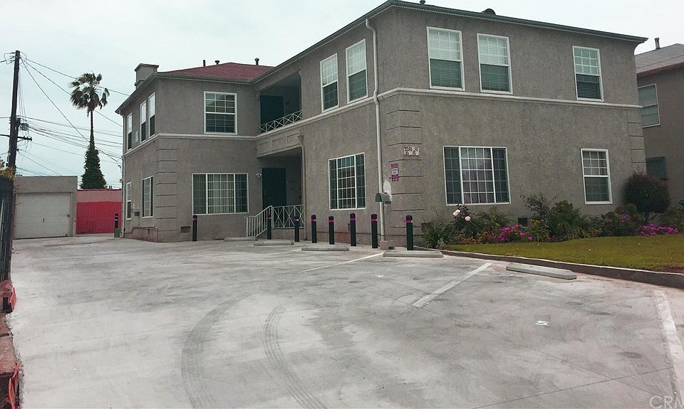 1st image of 3536 W Adams Blvd