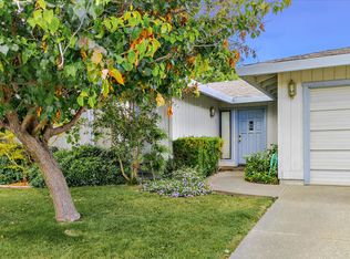 829 Ridgeview Dr, Woodland, CA 95695