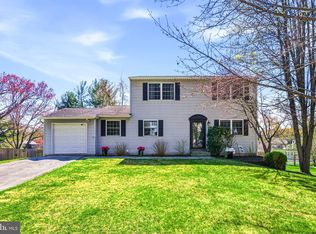 22 Hillcrest Dr, Downingtown, PA