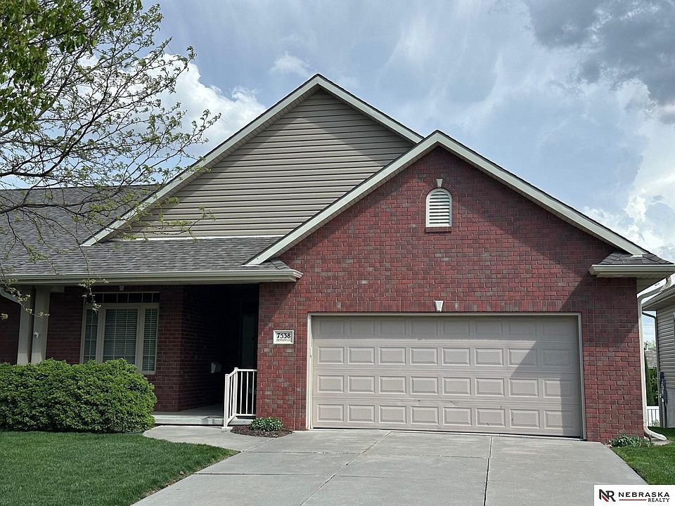 1st image of 7538 Kentwell Ln