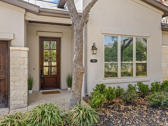 3rd image of 173 Westcourt